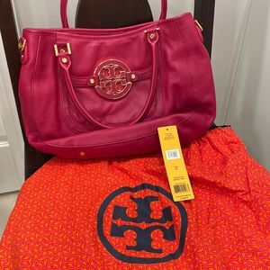 Tory Burch shoulder or crossbody bag